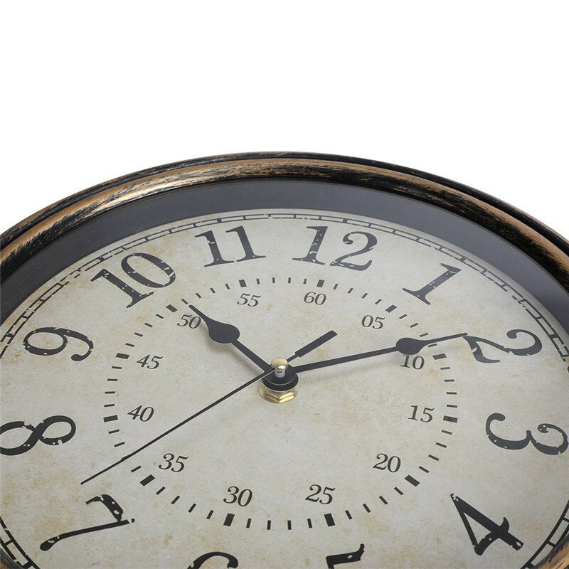 Vintage Retro Wandklok met Houtlook – Tijdloos Design
