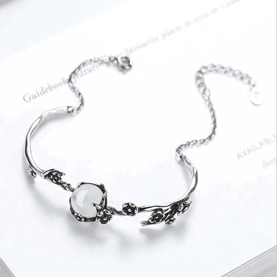 MoonGleam Bracelet - Elegante Zilveren Armband voor Elke Gelegenheid