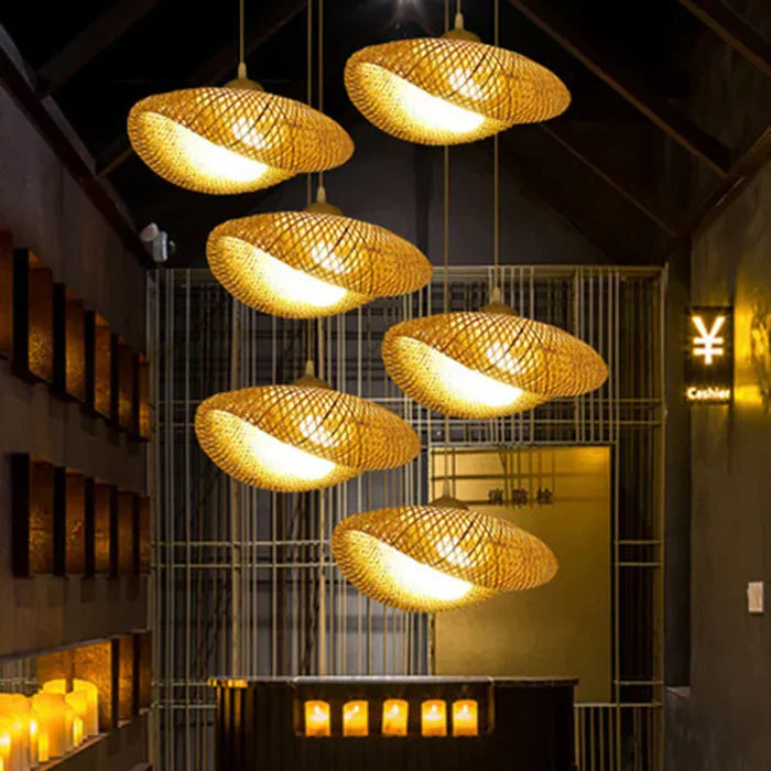 RayaLicht – Handgemaakte Rotan Hanglamp voor Jouw Interieur