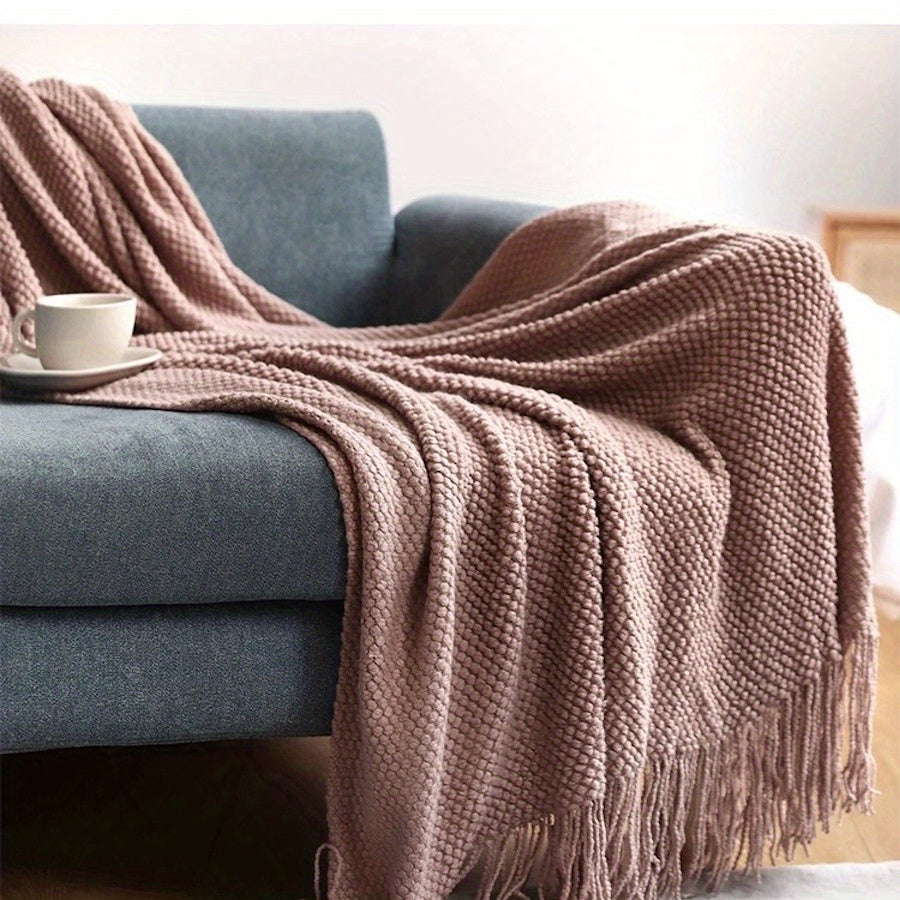 CozyWeave – Stijlvolle Gebreide Deken met Kwastjes