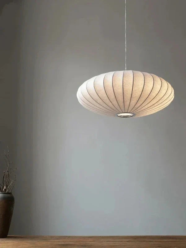 SilkCrown – Luxe Zijden Hanglamp met Kristallen