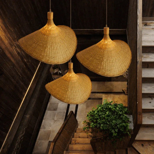 RusticWeave Light – Elegante Rieten Hanglamp