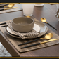 RoyalServe - Luxe Zwart Gouden Bestekset voor Vier