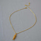 GoldenWeave Necklace - Elegante Visgraat Ketting