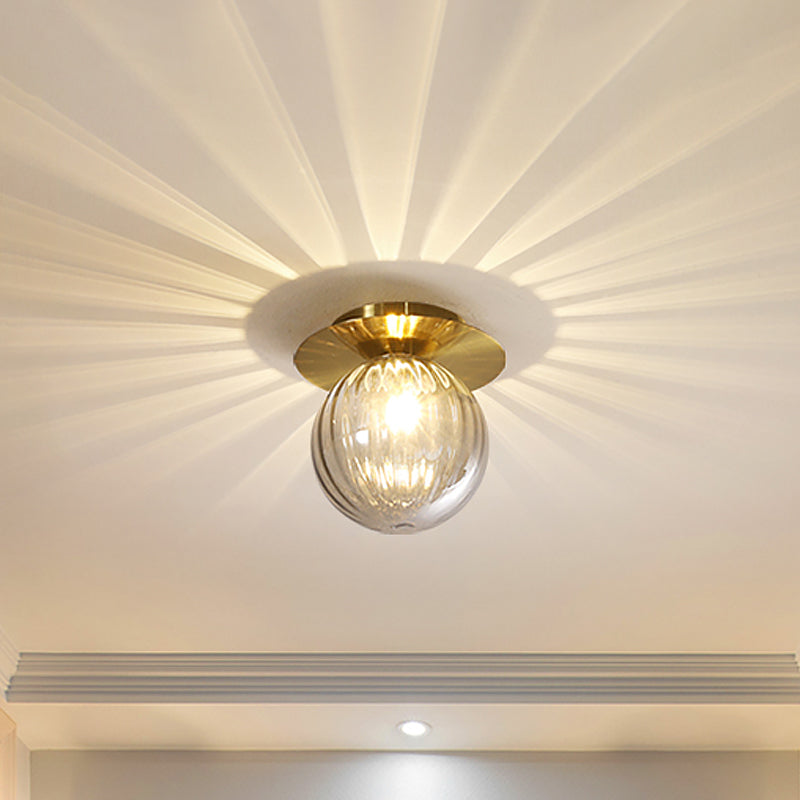 EleganceGlow Plafondlamp - Goudgerookt Waterglas Design