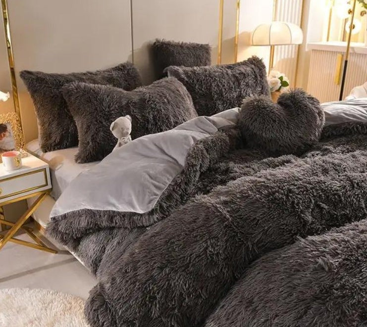 Luxe Pluche Dekbedovertrek met Ritssluiting en Hoekbanden