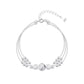 Elegante Zilveren Armband met Meerdere Stralende Parels