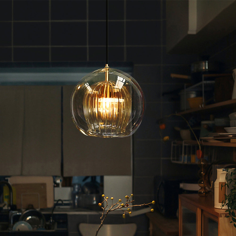 AmberGlow Pendant - Luxe Hanglamp voor een Sfeervolle Ambiance