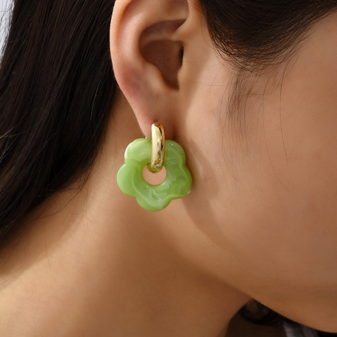Valeria Earrings – Elegante Gouden Bloemenontwerpen