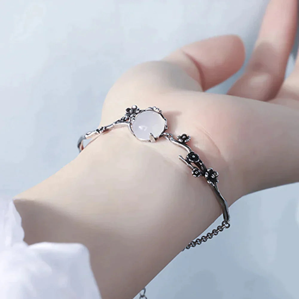 MoonGleam Bracelet - Elegante Zilveren Armband voor Elke Gelegenheid