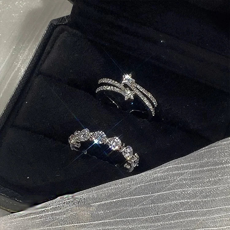 Astrid's Stunning Double-Layered Star Ring Set