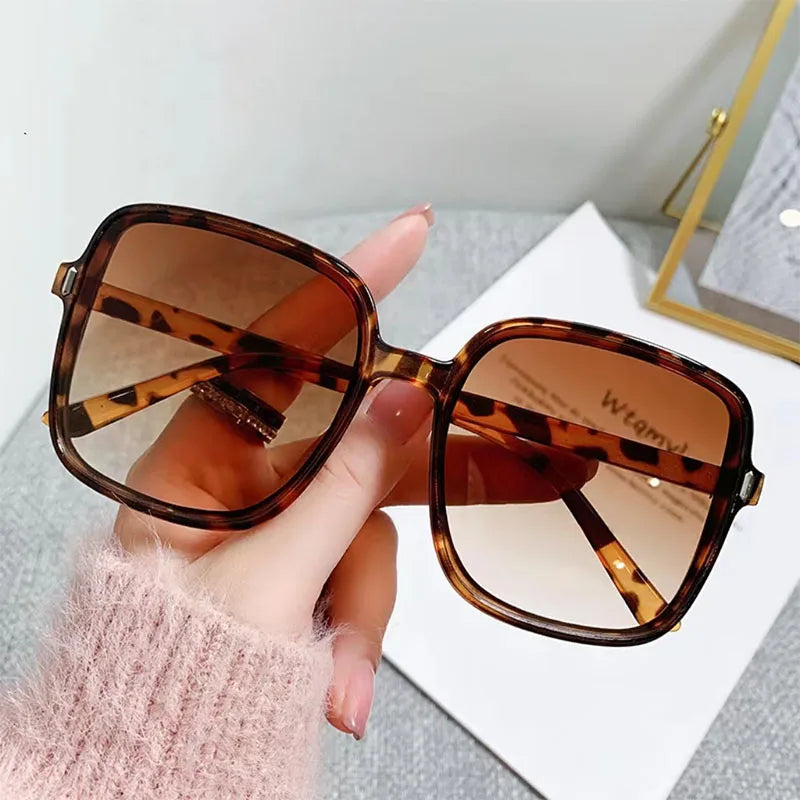 Sheena Shades – Elegante Oversized Zonnebril