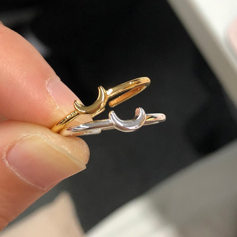 Nova – Strakke Halvemaan Ring voor Sieraden