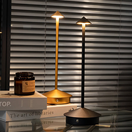Pina Pro - Stijlvolle Dimbare USB Tafellamp
