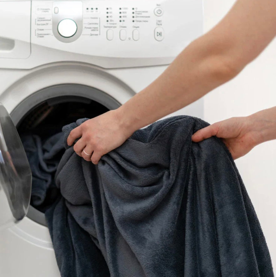CozyGuard Deken - Luxe Waterdichte Deken voor Ontspanning