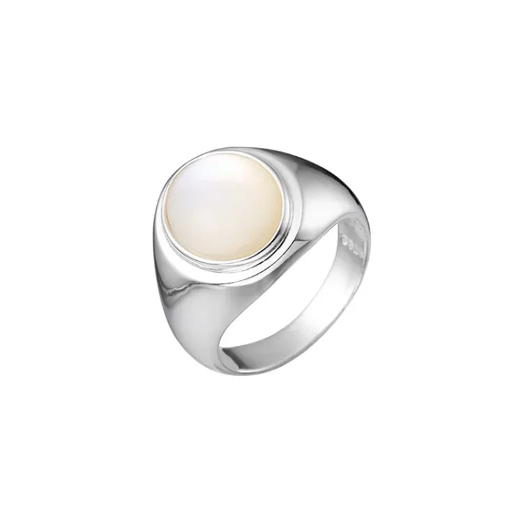 Isla Pinctada Albina Sterling Silver Ring