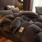 PlushHaven Luxe Fluweel Dekbedovertrekset – Kingsize Warmte & Comfort