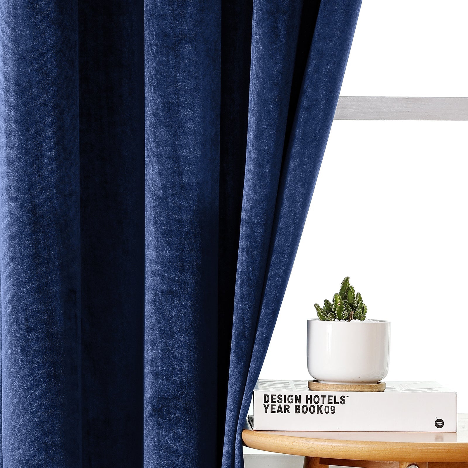 VelvetEase Curtains - Luxe Thermische Velours voor Optimaal Comfort