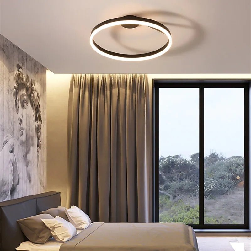 RadiantGlimmer Plafondlamp - Luxe Gouden LED Verlichting met Metaal Accenten