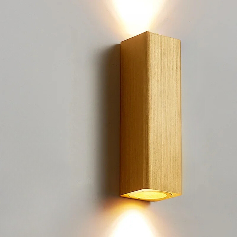 GlowLuxe - Stijlvolle LED Wandlamp voor Slaapkamer