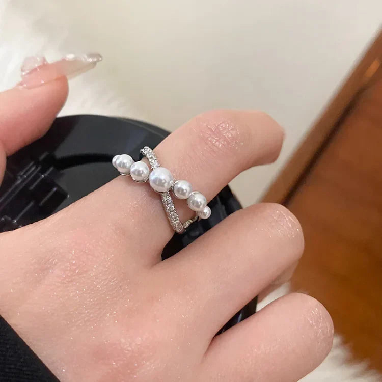 Elegante Verstelbare Vintage Ring met Stralende Zirkonia en Prachtige Parel - Isadora