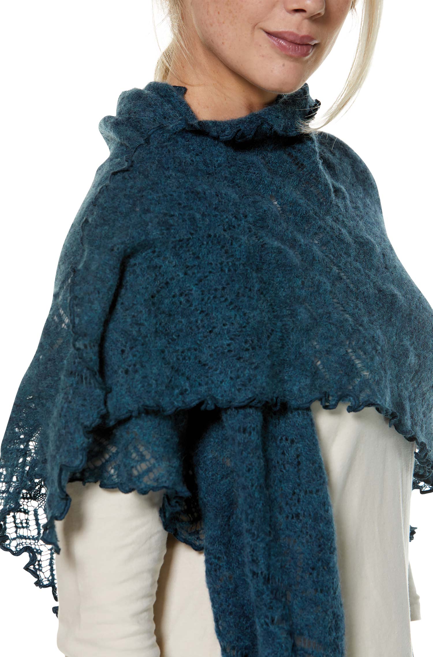 SoftWeave Scarf - Elegant Ajour Strick in Lichte Stof