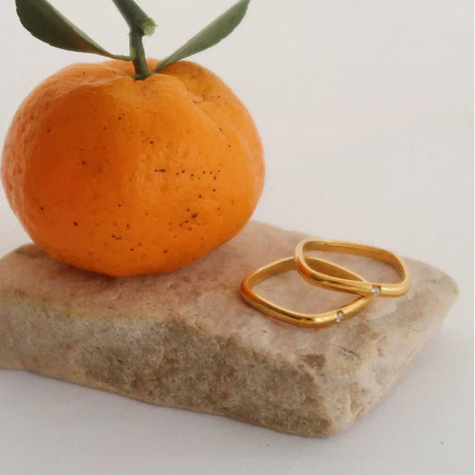 Eleganter Minimalistischer Zirkonia Ring - Leona