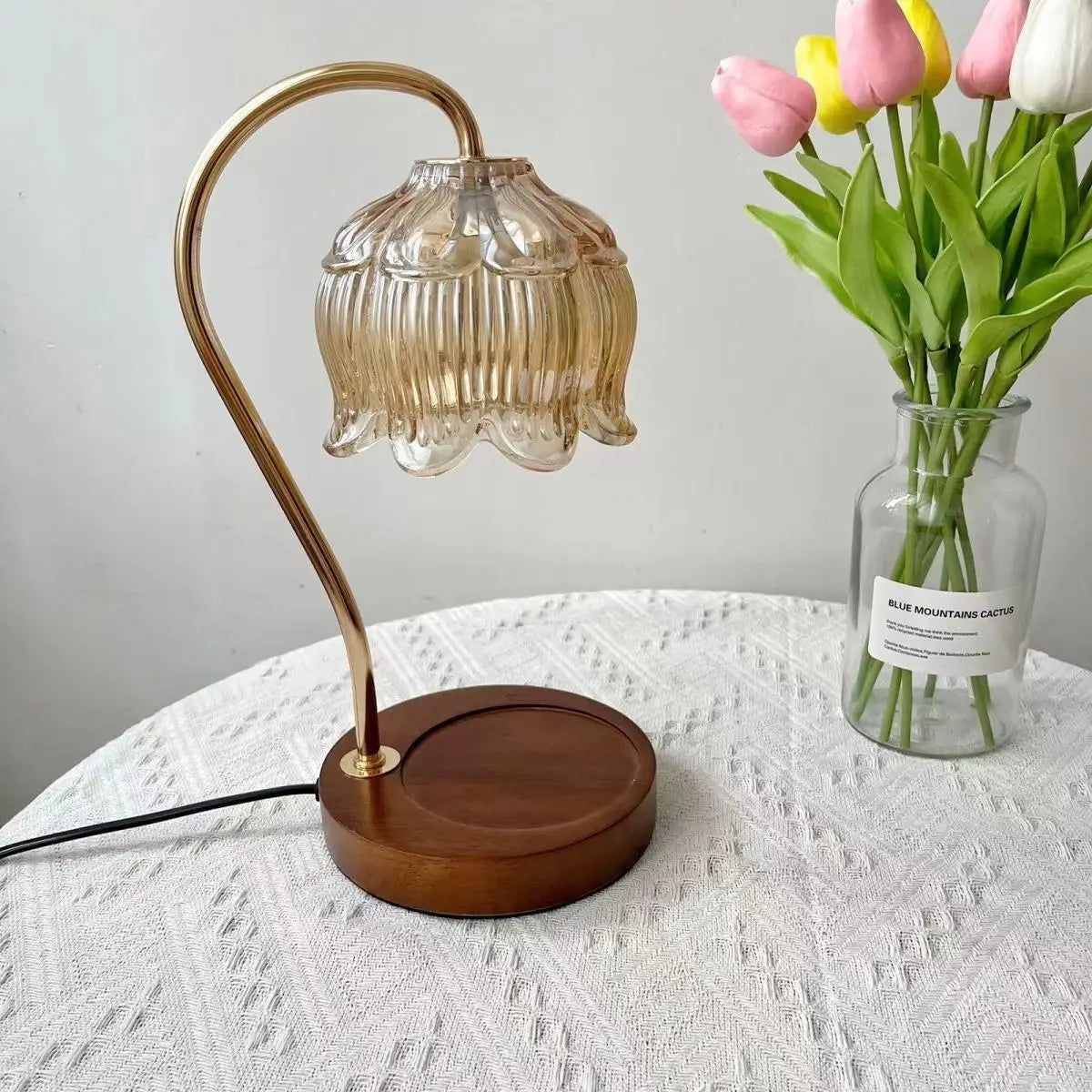 Vintage Charm Retro Nachtlamp – Tijdloze Elegantie voor Je Slaapkamer