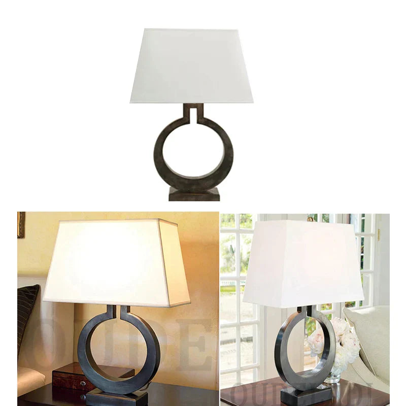 Gouden VillaGlow Luxe Design Lamp voor Elegante Ruimtes