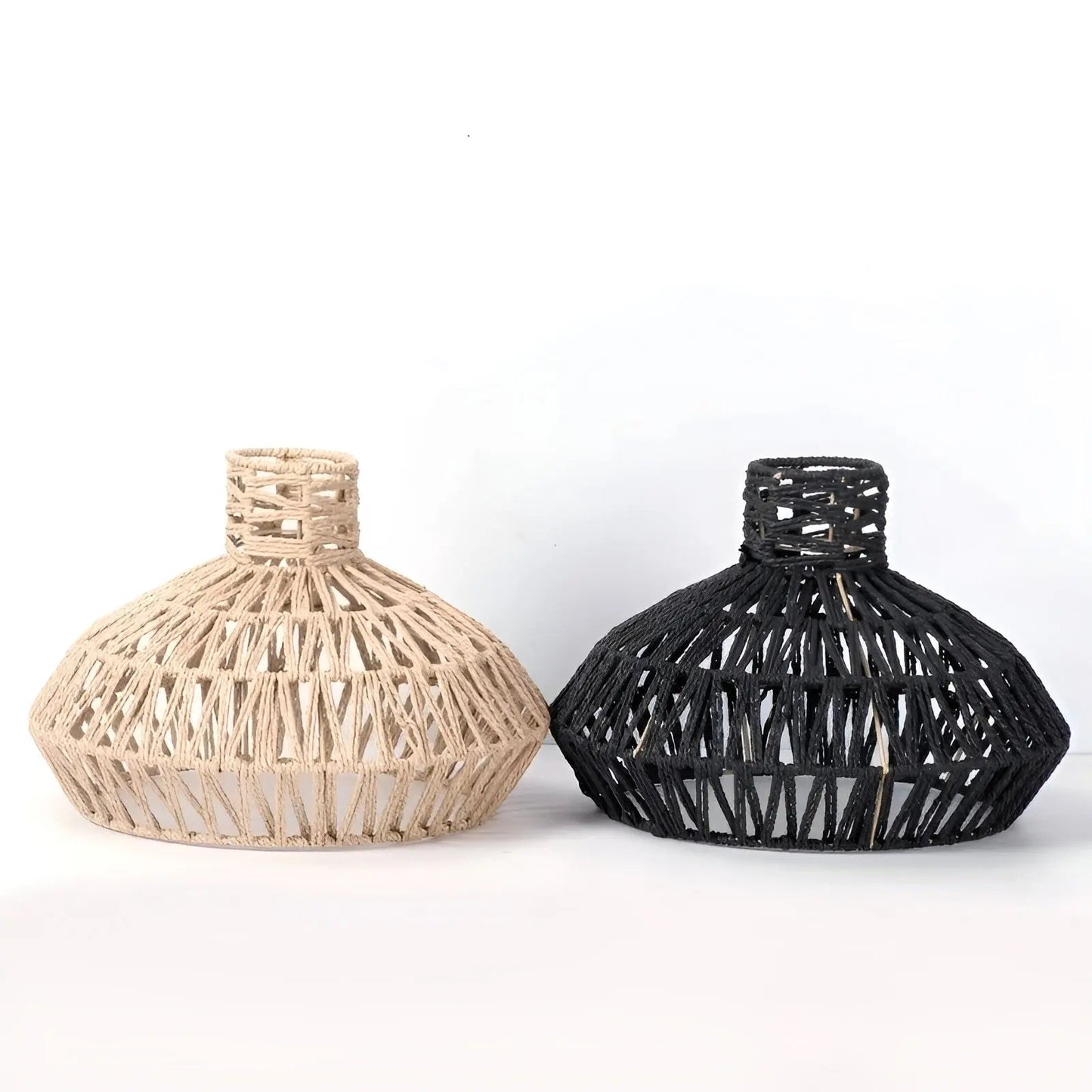 Elegante Vintage Rotan Hanglamp – Tijdloze Luxe voor Elke Ruimte