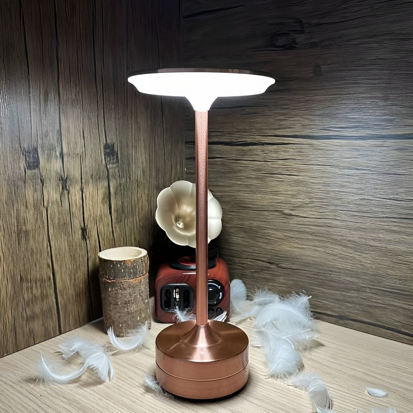 BeamEase Draadloze LED Lamp – Elegantie en Flexibiliteit in Eén