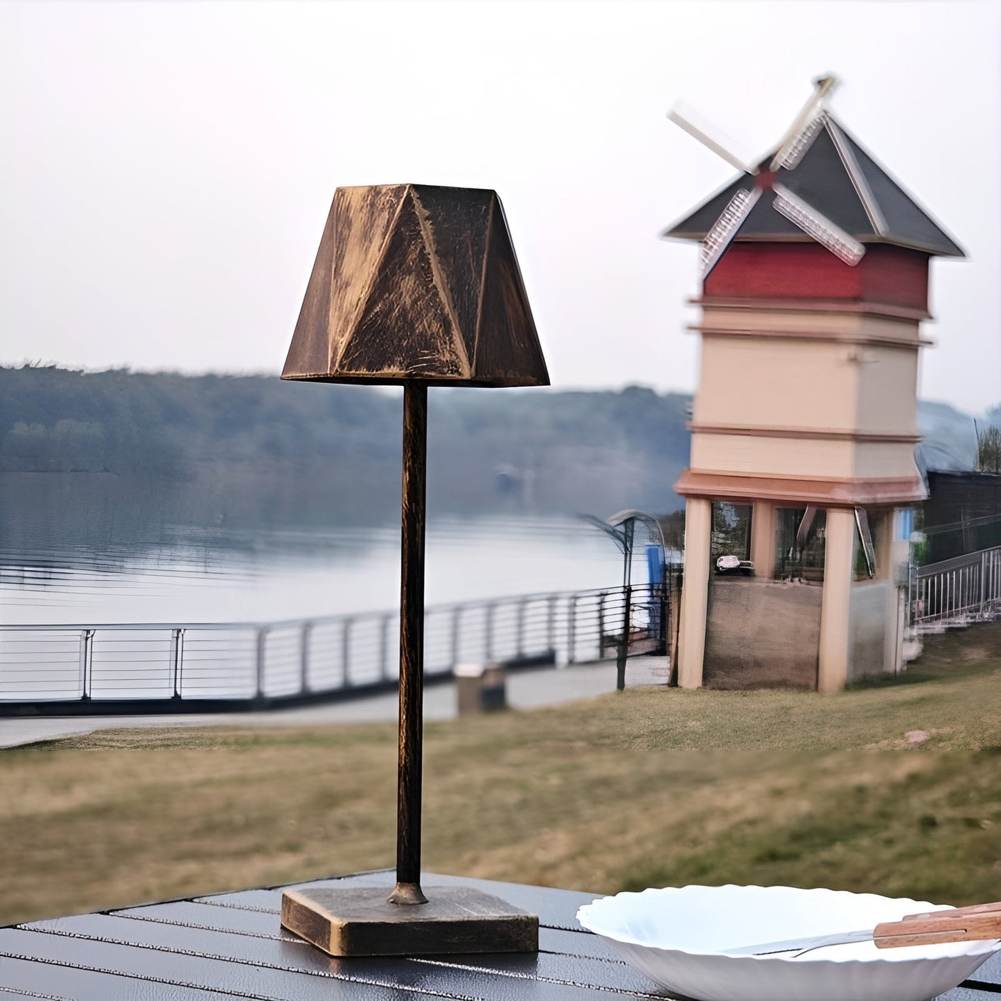 Elegante Retro LED Tafellamp - Draadloos & Oplaadbaar