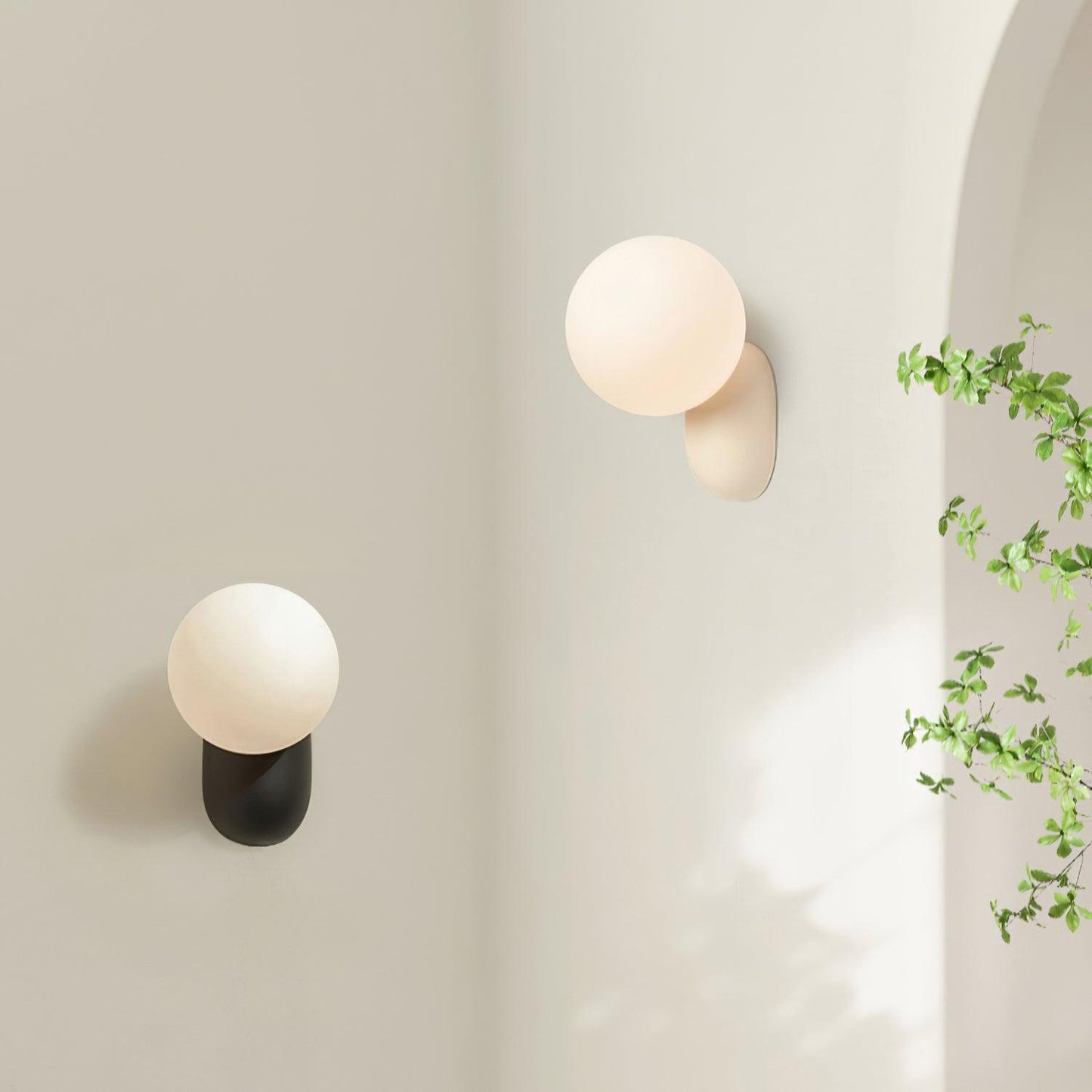 ChicGlow Resin Wandlamp – Elegantie en Energiezuinigheid in Één