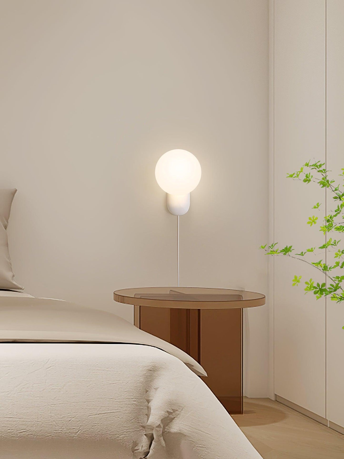 ChicGlow Resin Wandlamp – Elegantie en Energiezuinigheid in Één