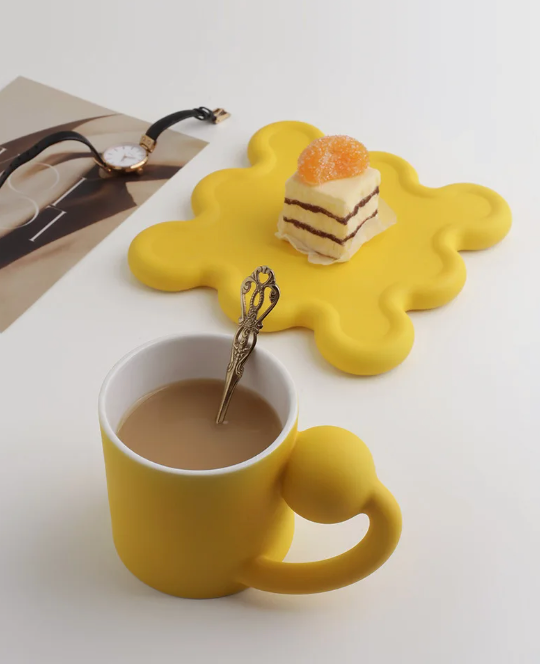 Marcia Cup Set – Elegante Porseleinen Kop en Bord