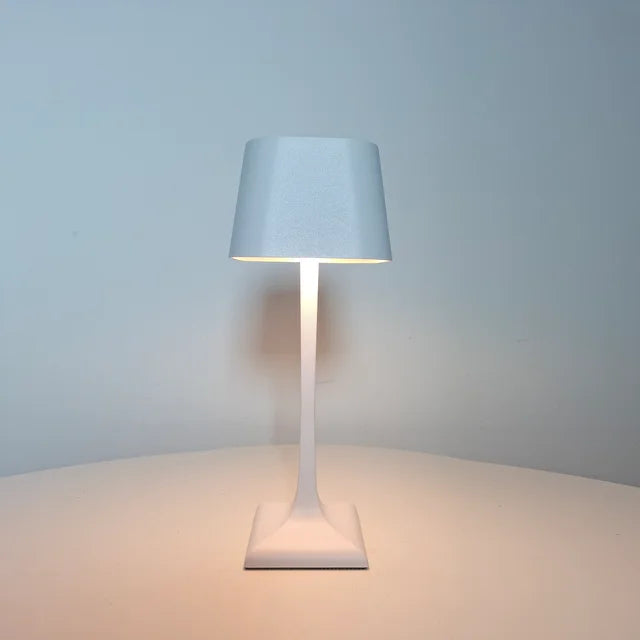 Seraphine Lumière - Draadloze Oplaadbare LED USB Vierkante Tafellamp