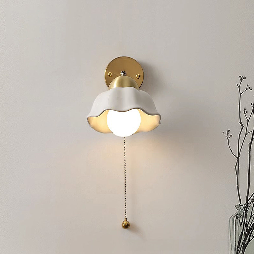 Retro Witte Bloemen Wandlamp - Vintage Stijl voor Jouw Interieur