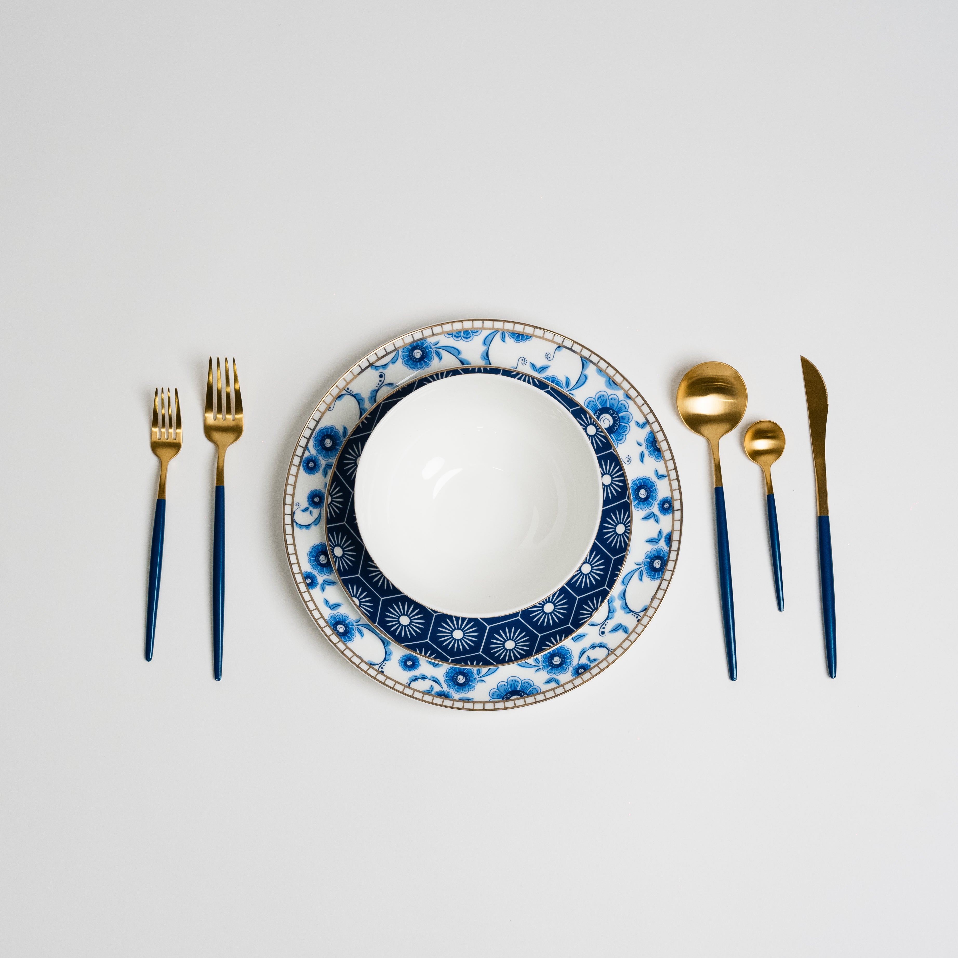 Gem Blue White – Luxe Bordenset voor Diner