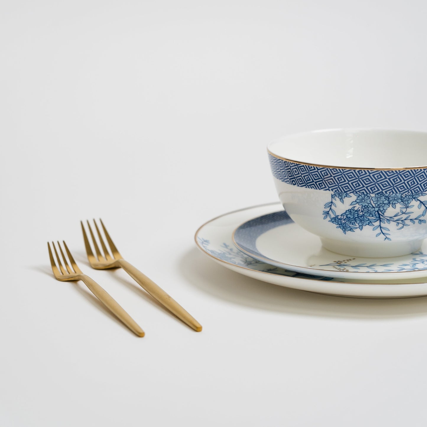 BlueFlower – Luxe Porseleinen Bordenset 12-delig