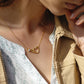 HeartBond Necklace – Tijdloos Sieraad van Verbonden Liefde