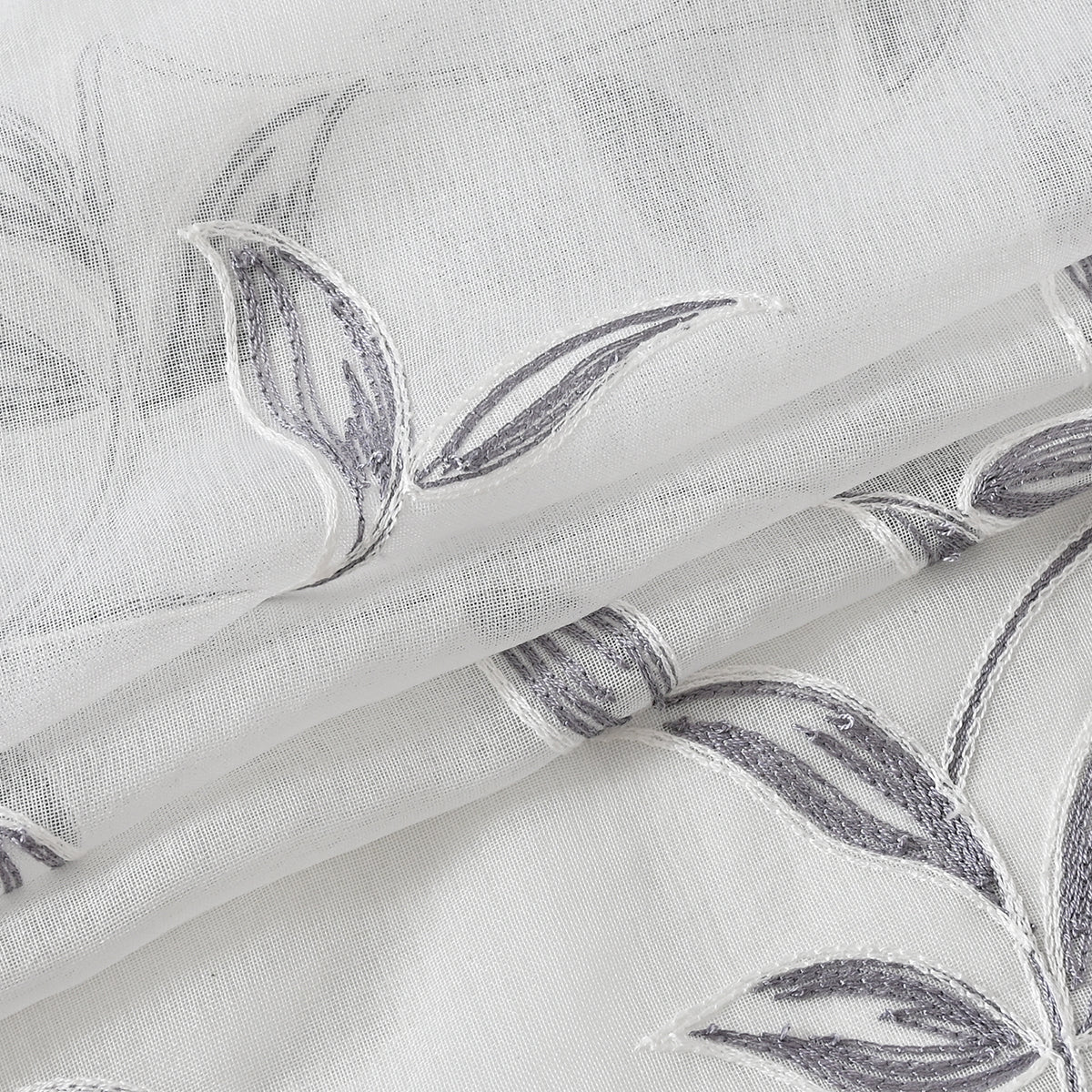 NatureGlow Curtains - Luxe Verduisterende Gordijnen met Bloemenmotief
