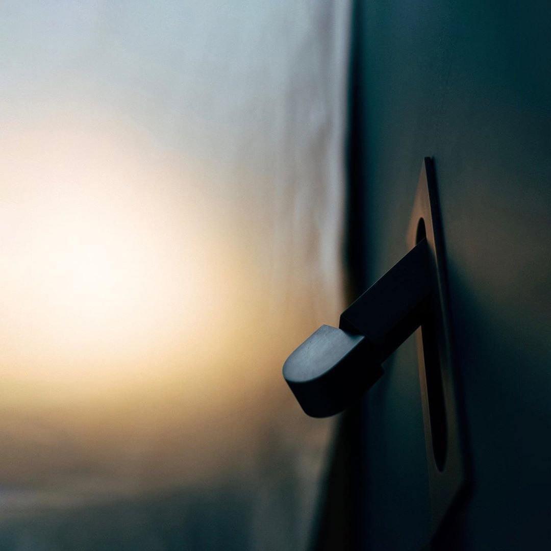 FlexiGlow - Verstelbare LED Bedlamp voor Jouw Leesmomenten