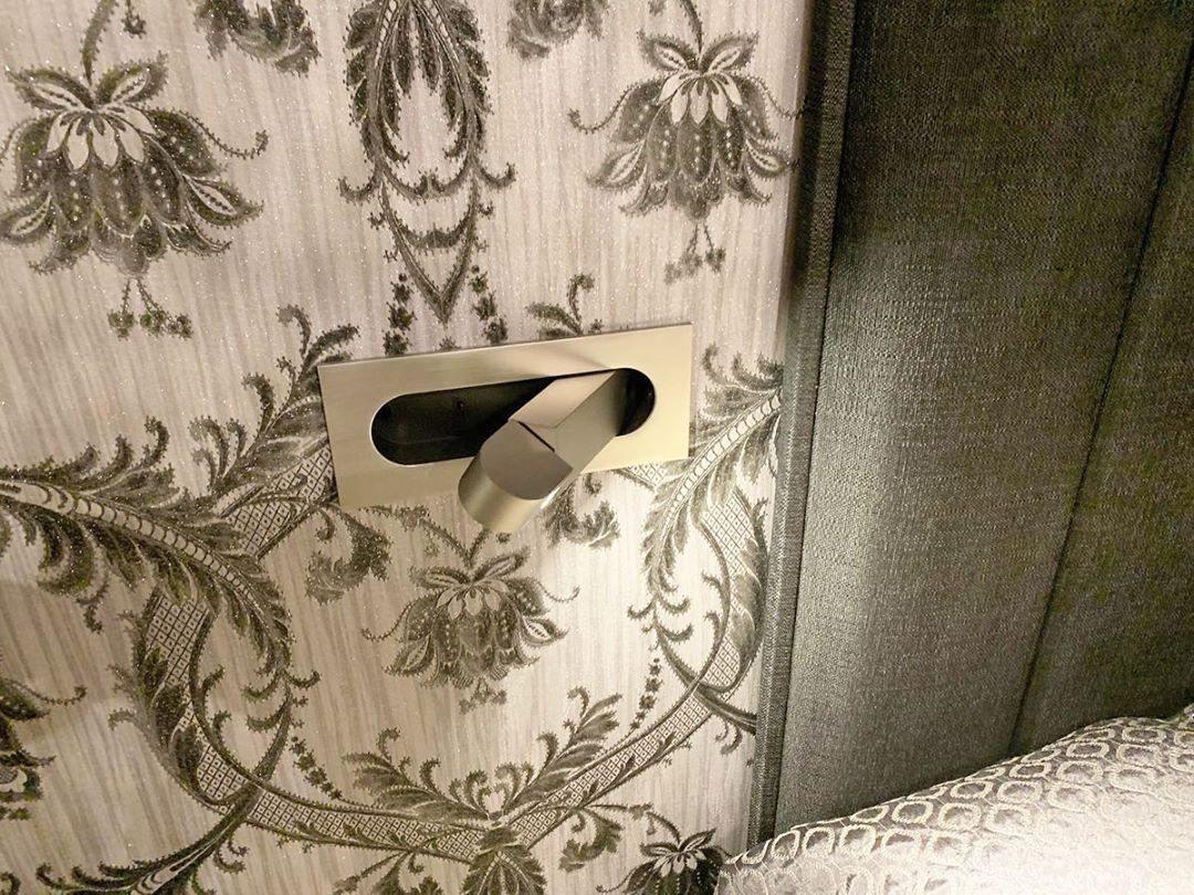FlexiGlow - Verstelbare LED Bedlamp voor Jouw Leesmomenten