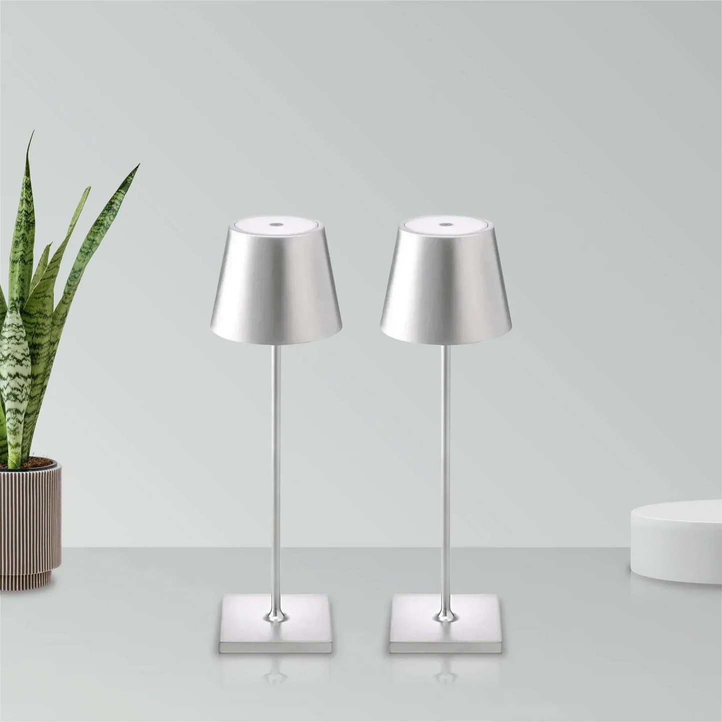 Nora Light – Draadloze Tafellamp met Dimfunctie