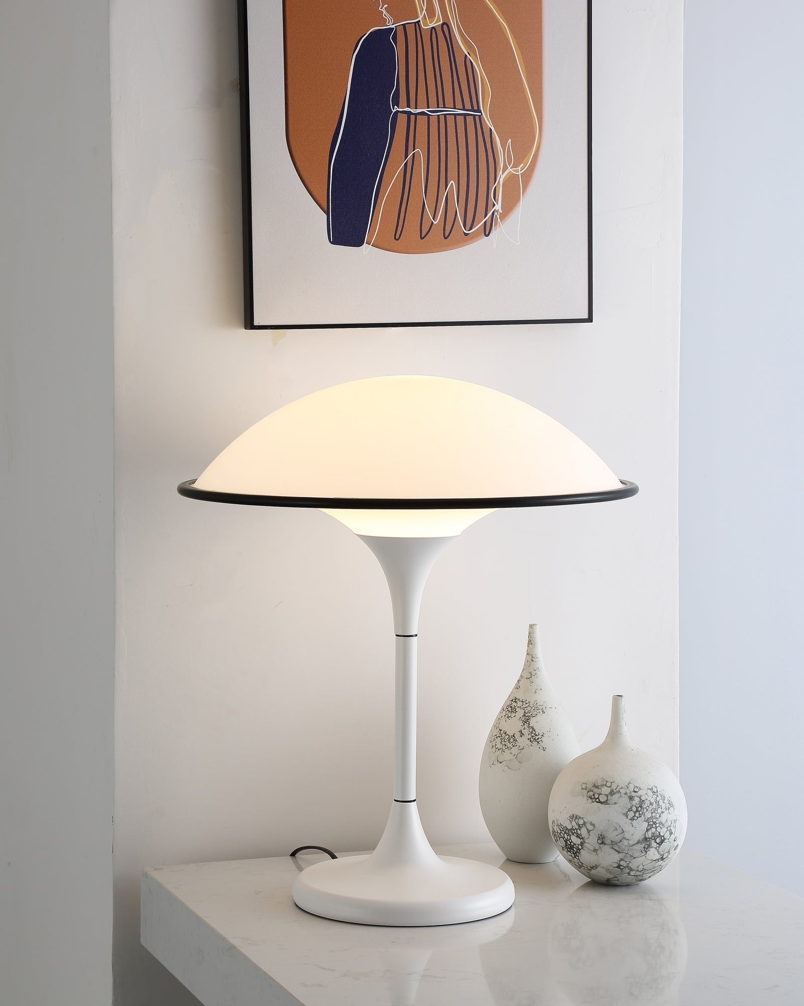 ArtistryGlow Table Lamp - Elegante Tafellamp voor Sfeervolle Verlichting