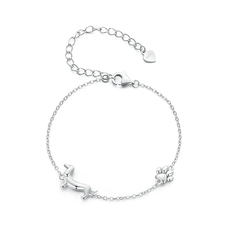 Charmantes Armband mit süßem Dackel-Anhänger