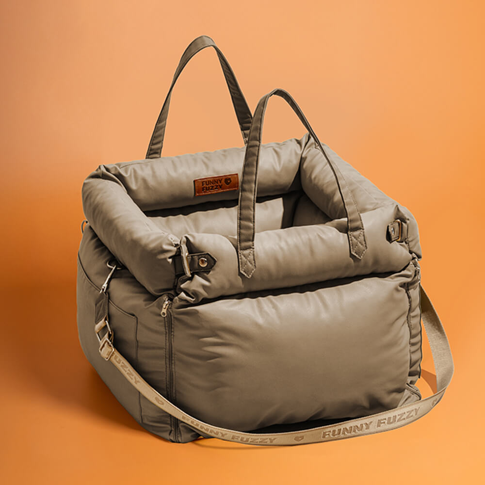 PawLuxury - Luxe Hondengereedschap voor Comfortabele Autoreizen