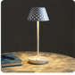 LuxeGlow – Draagbare LED Tafellamp voor Moderne Interieurs