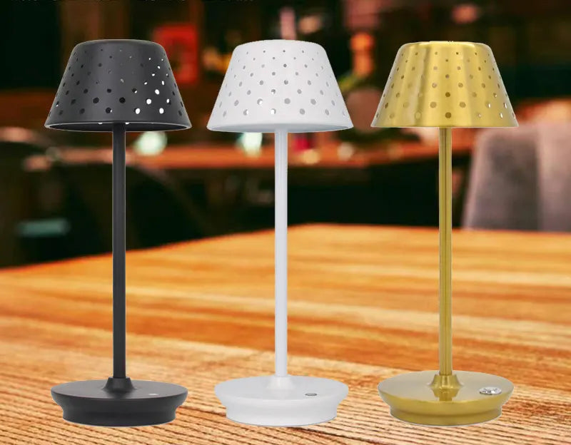 LuxeGlow – Draagbare LED Tafellamp voor Moderne Interieurs