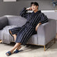 CozyLayer Robe - Luxe 3-Lagen Winterbadjas voor Stijl en Comfort